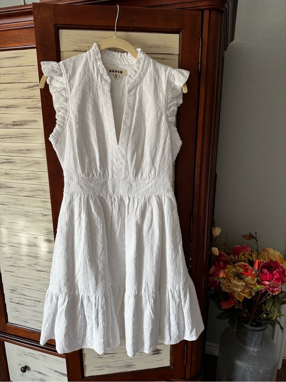 Boden White Eyelet Cotton Mini Dress Ruffle Sleeve US 4